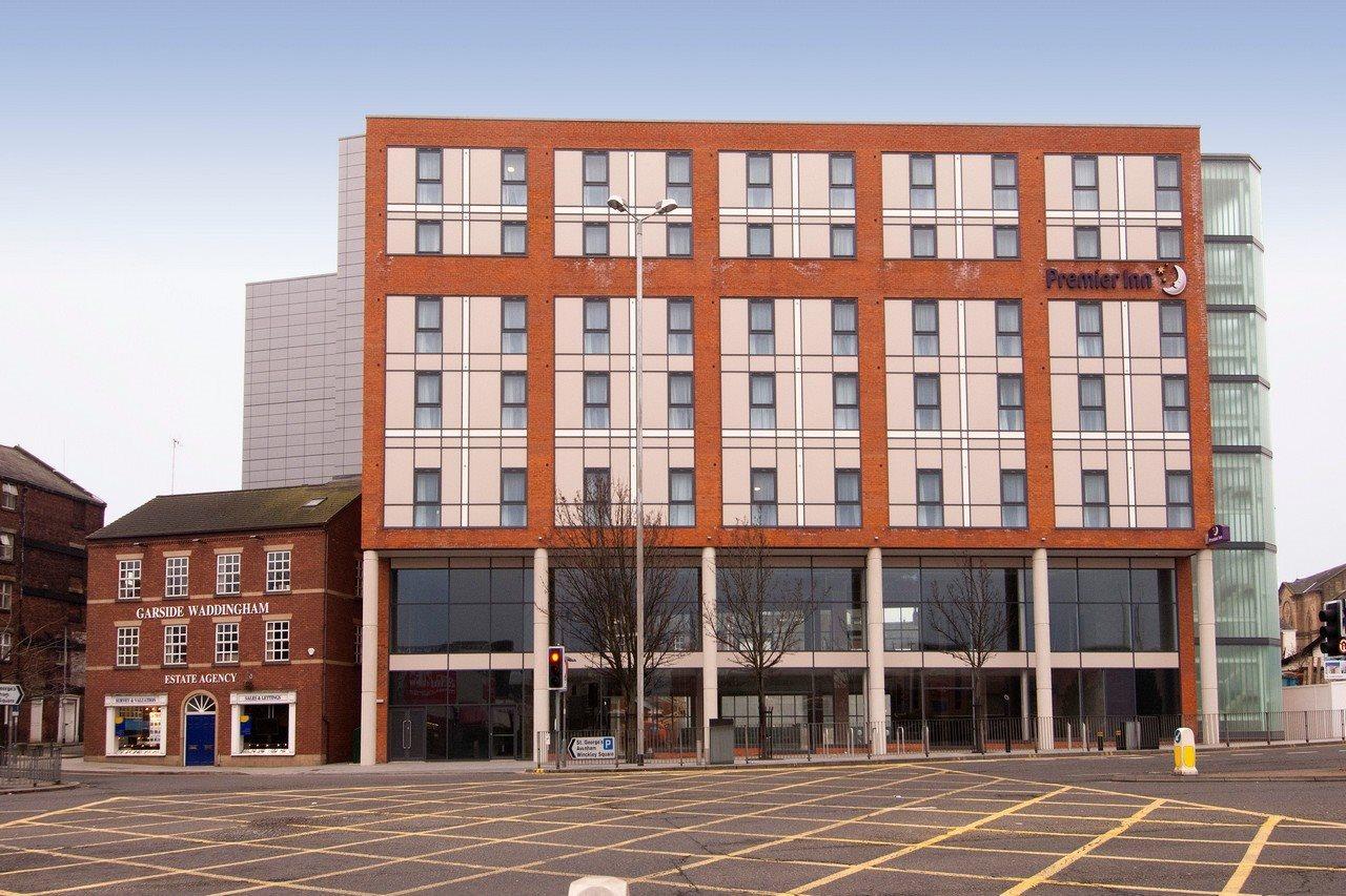 Premier Inn Preston Central Екстериор снимка