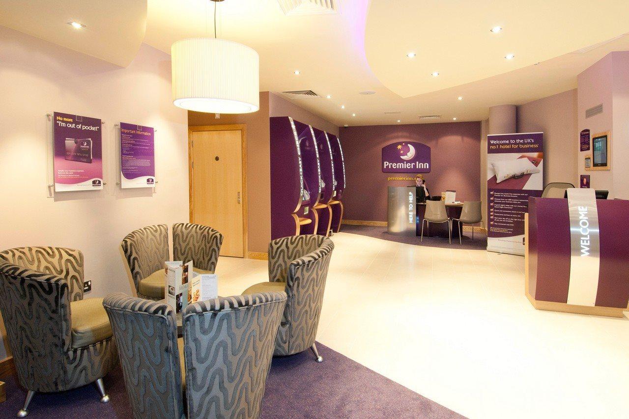 Premier Inn Preston Central Екстериор снимка