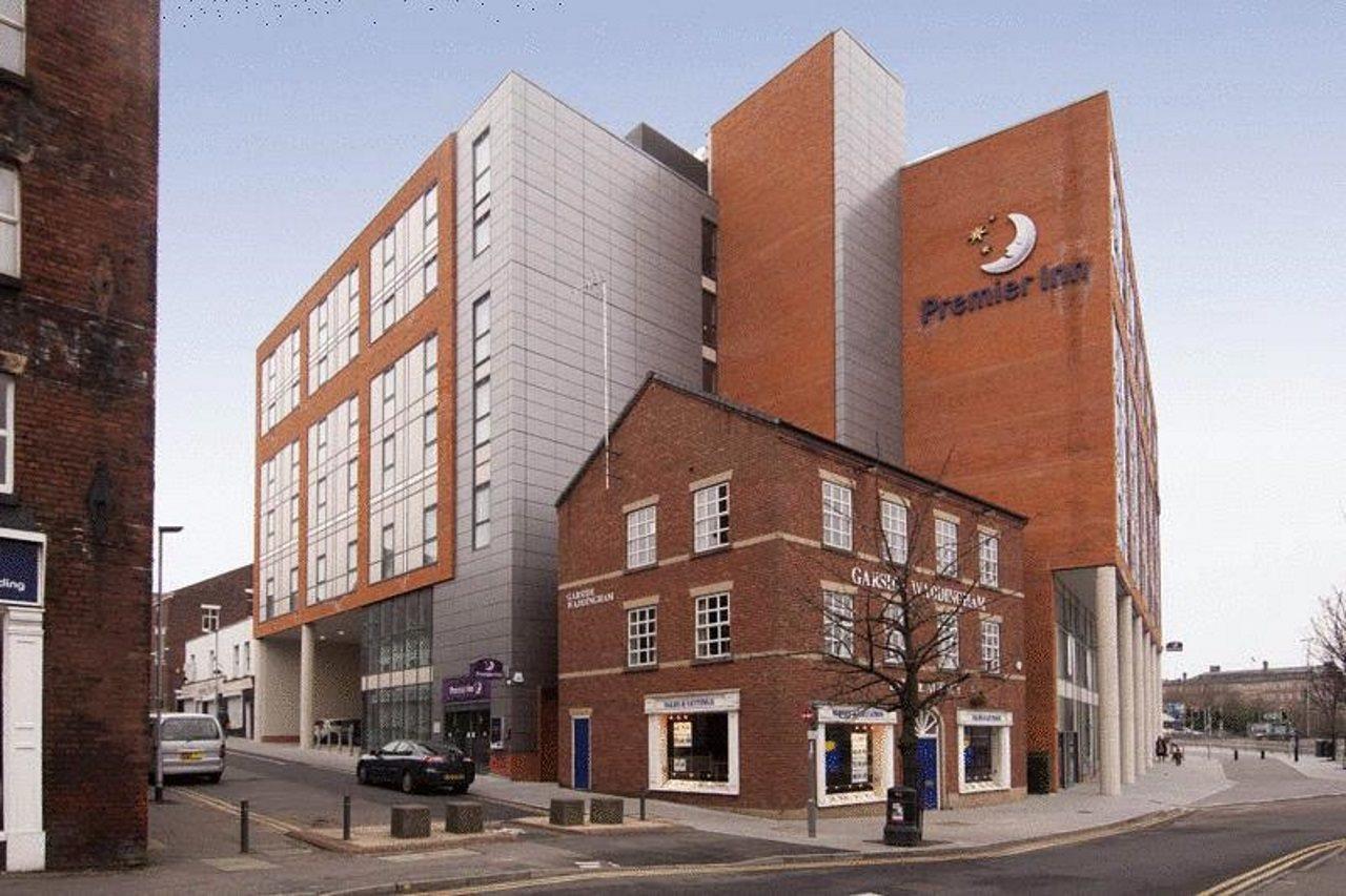 Premier Inn Preston Central Екстериор снимка