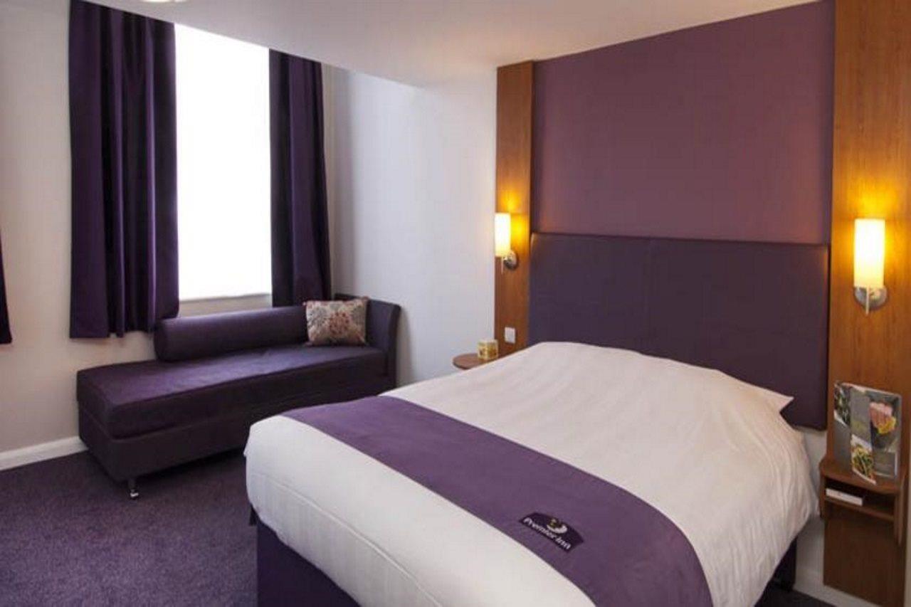 Premier Inn Preston Central Екстериор снимка